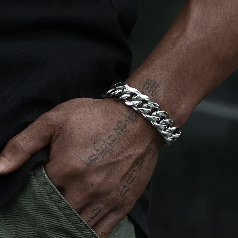Miami Cuban Chain Necklace Stainless Steel Titanium Hip Hop Jewelry for Men | Caratix Jewelry - CaratixJewelry