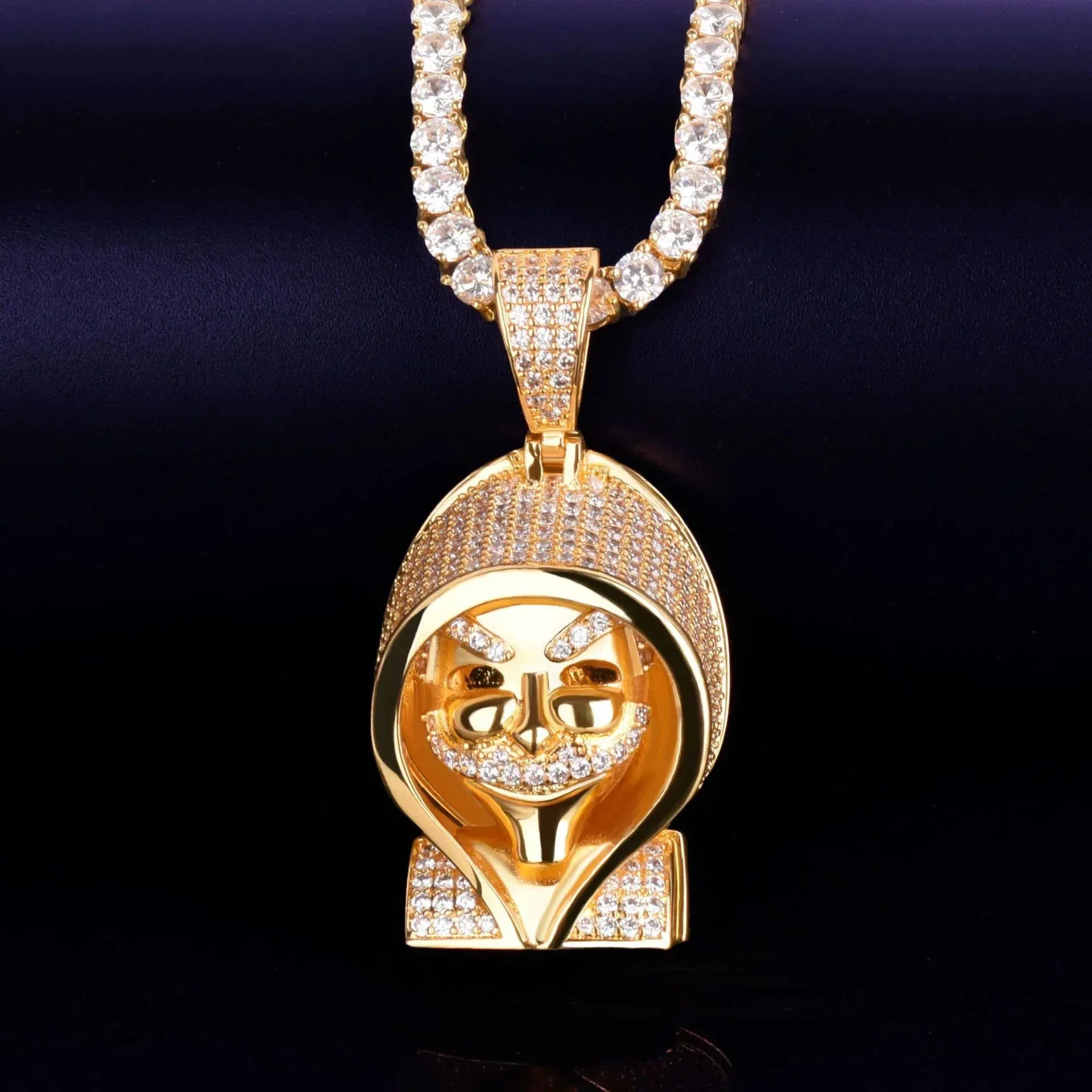 Men's Real 18K Gold Plated Gear Head Necklace | Solid Metal Gothic Jewelry Caratix - CaratixJewelry