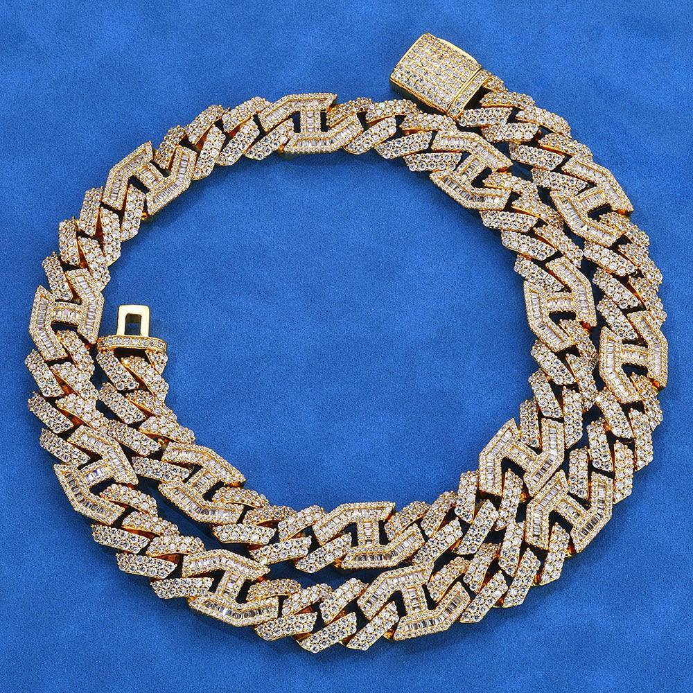 Pig Nose Moissanite Cuban Link Chain – Custom S925 Sterling Silver Iced-Out Hip Hop Men’s Trendy Streetwear Necklace - CaratixJewelry
