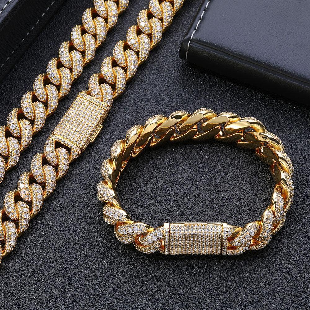 Bubble Iced-Out Cuban Link Bracelet with Zircon Stones - CaratixJewelry