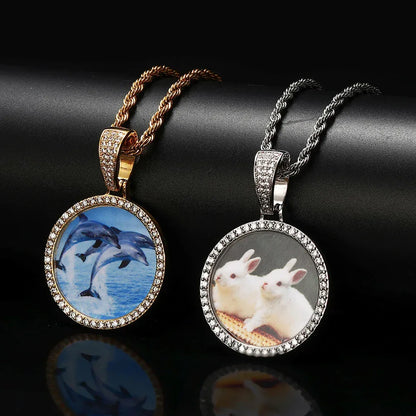 Mini Round Photo Pendant Necklace with Micro-Pave Zircon and Hip Hop Frame for Men | Caratix Jewelry - CaratixJewelry