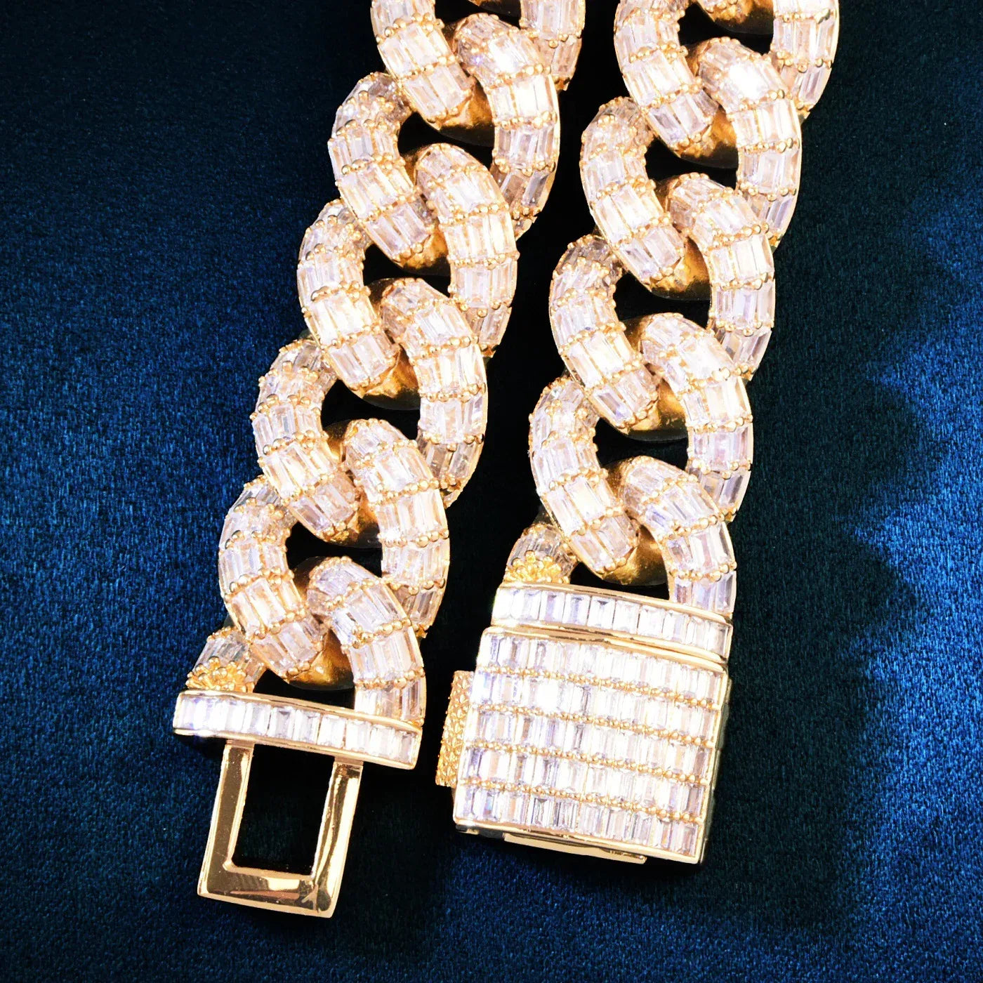 21mm Iced Out Step Cut Cuban Chain Necklace with Copper & Zircon - CaratixJewelry