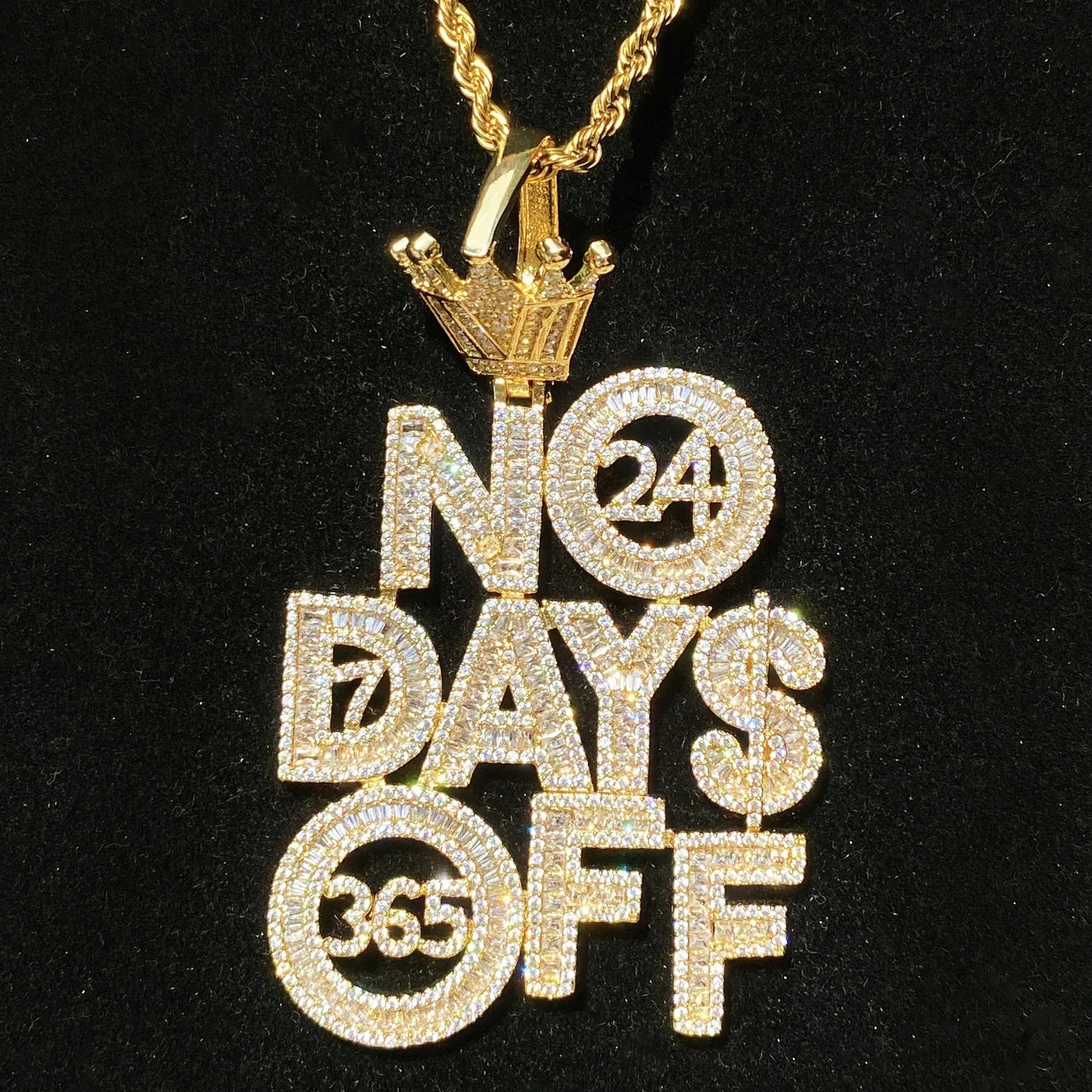 Iced Out "No Days Off" Text Pendant | Gym Fitness & Entrepreneur Jewelry - CaratixJewelry