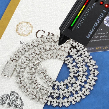 Moissanite Cross Pendant Necklace with Maple Leaf Chain – S925 Sterling Silver Custom Luxury Men’s Jewelry - CaratixJewelry