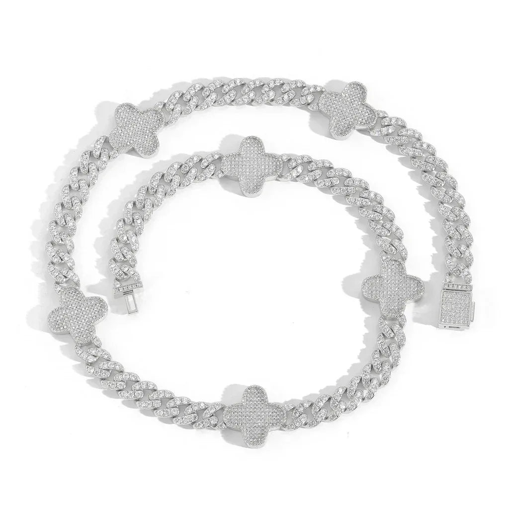 Minimalist Micro-Pavé Clover Necklace | Women's High-End Hip Hop Bling Choker | Caratix - CaratixJewelry