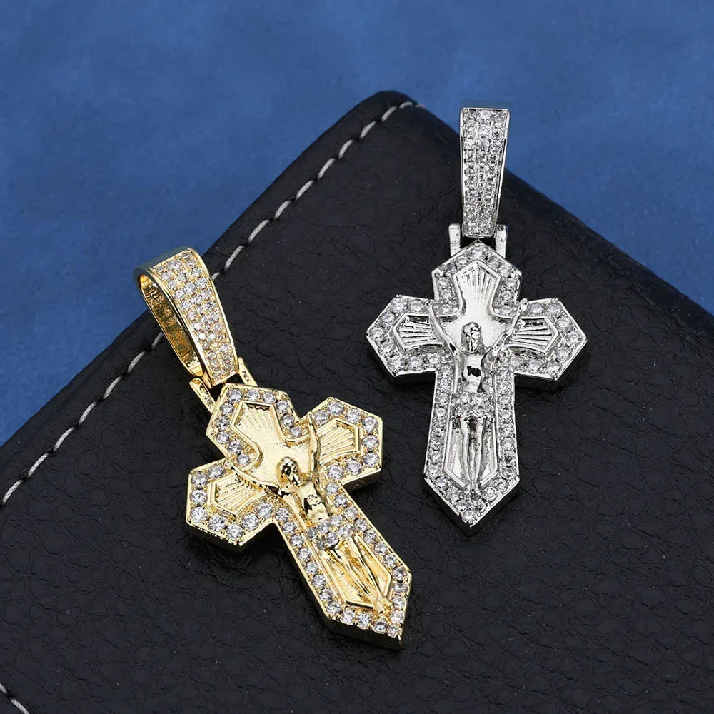 Custom Retro Cross Pendant S925 Silver Iced Out Chain for Rapper - CaratixJewelry