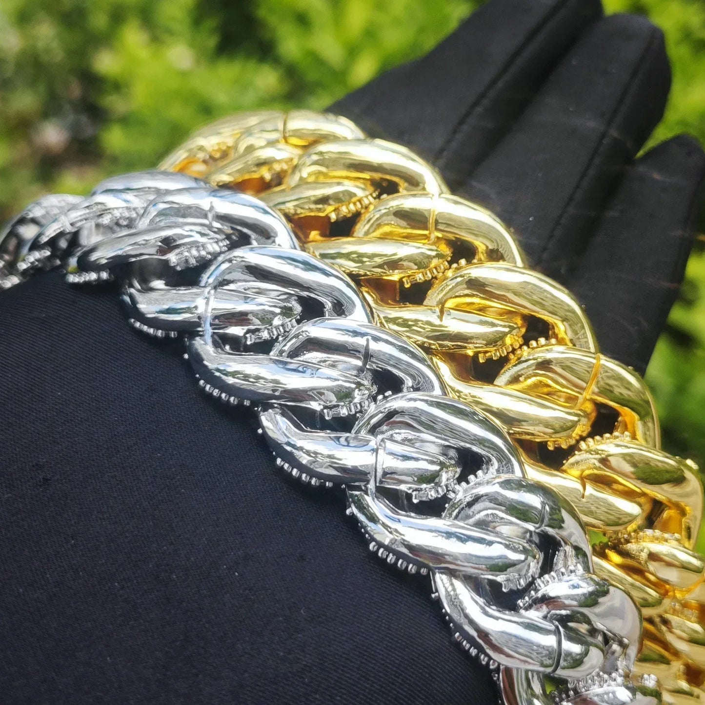 T-Shape Cuban Chain Necklace with Crescent Slanted Clasp | Hip Hop Street Jewelry | Caratix Jewelry - CaratixJewelry