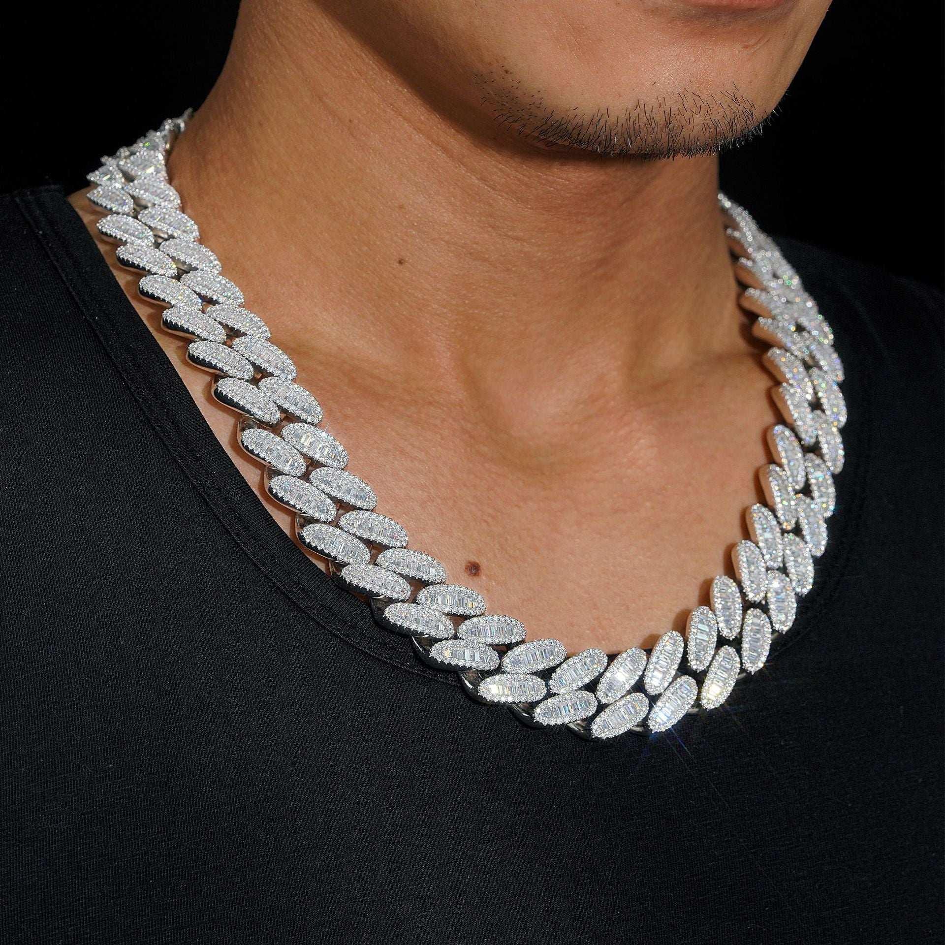 20mm D-Color Moissanite Oval Cuban Link | S925 Silver Men’s Iced Out Chain - CaratixJewelry