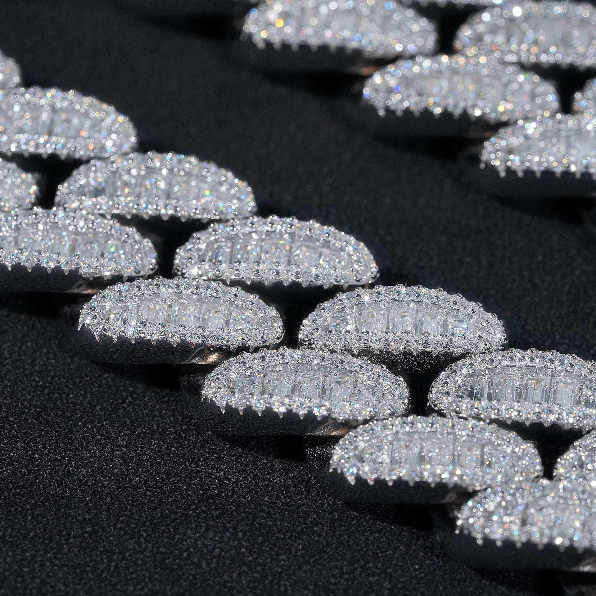 20mm D-Color Moissanite Oval Cuban Link | S925 Silver Men’s Iced Out Chain - CaratixJewelry