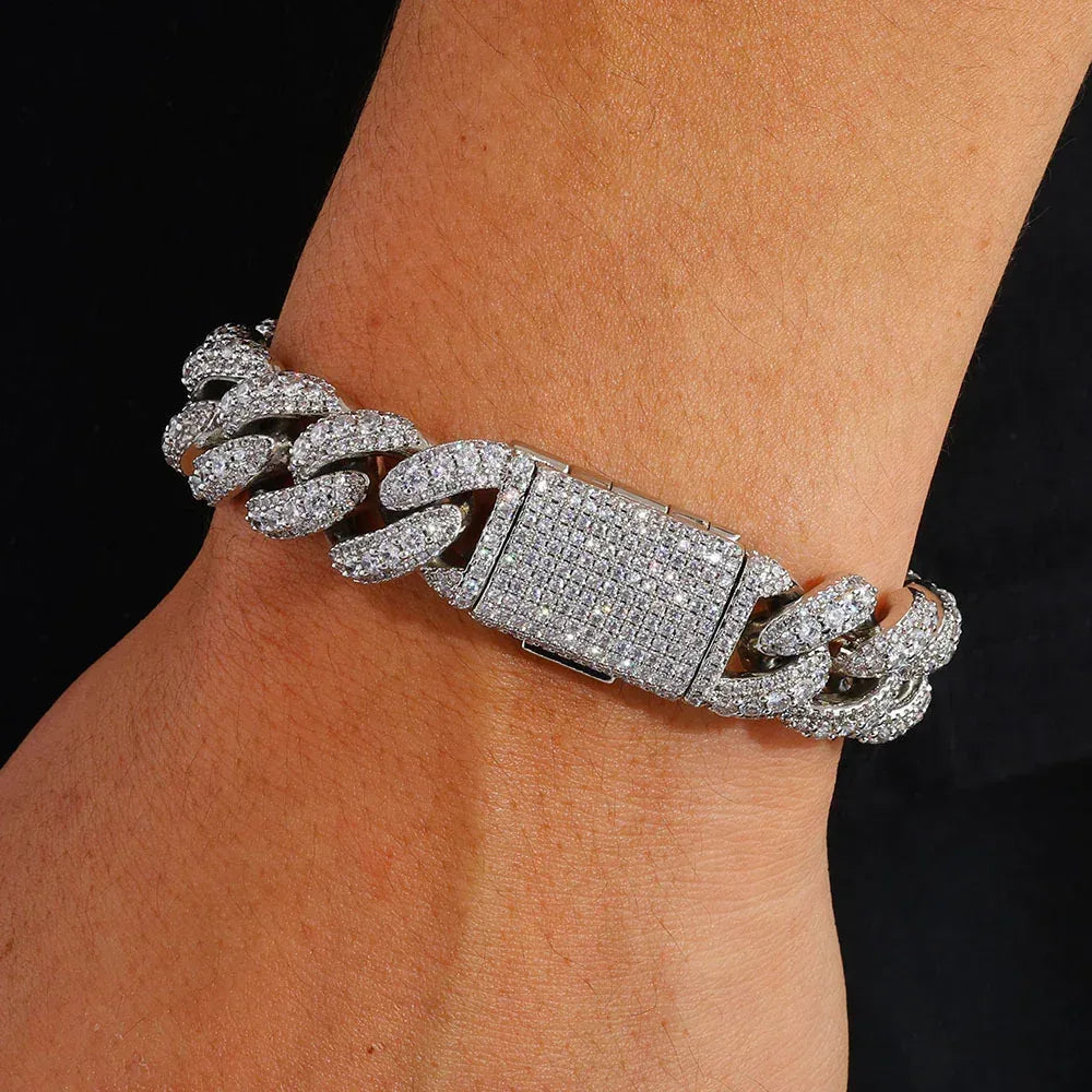 Bubble Iced-Out Cuban Link Bracelet with Zircon Stones - CaratixJewelry