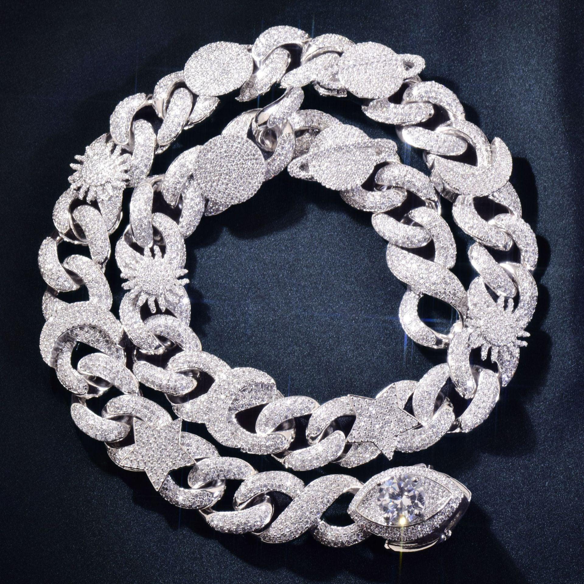 Star Moon Eye Clasp Cuban Chain Necklace with Copper & Zircon | Hip Hop Jewelry | Caratix Jewelry - CaratixJewelry