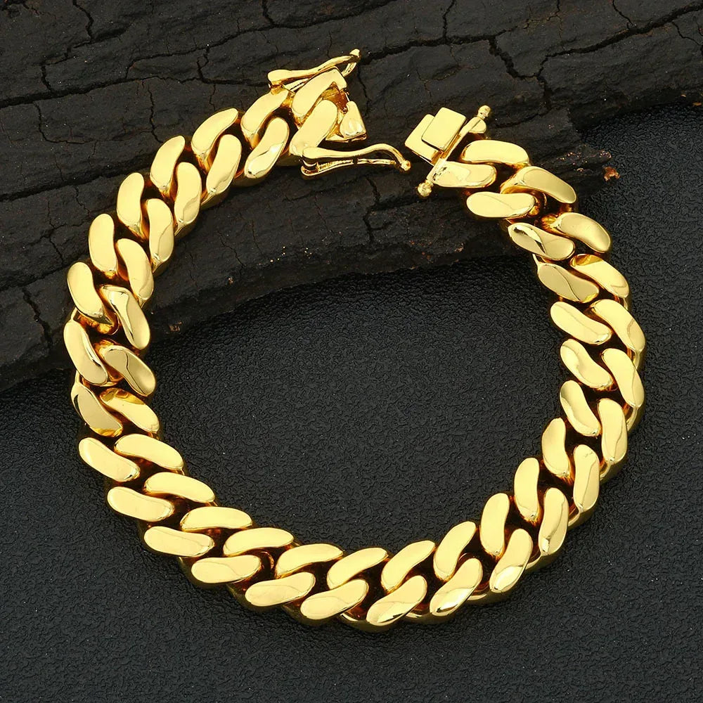 Polished Cuban Bracelet Rapper Iced Out Chain Style Hip Hop Jewelry for Men | Caratix Jewelry - CaratixJewelry