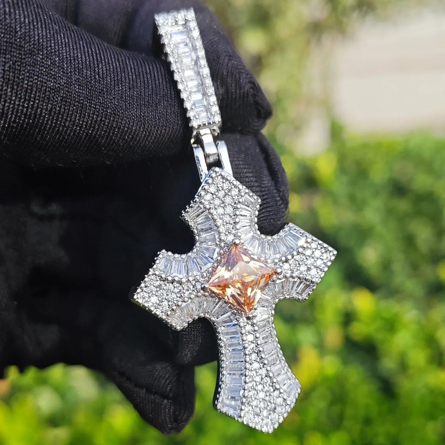 Iced Out Cross Pendant Necklace for Men – Hip Hop CZ - CaratixJewelry