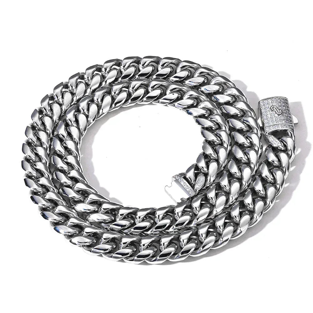 Custom Round-Polished Cuban Link with Clasp | High-End Rapper Iced Out Chain | Caratix - CaratixJewelry