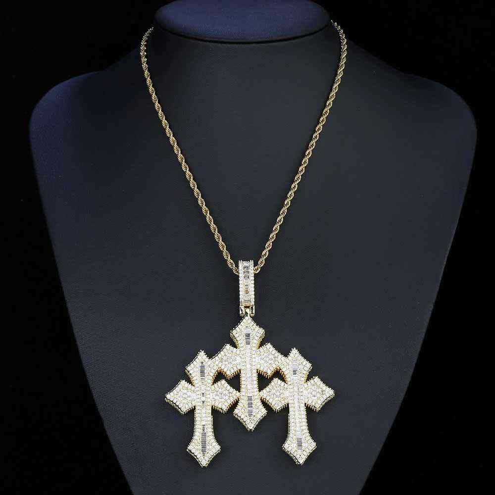 S925 Silver Moissanite Cross Pendant Necklace for Men | Caratix Jewelry - CaratixJewelry