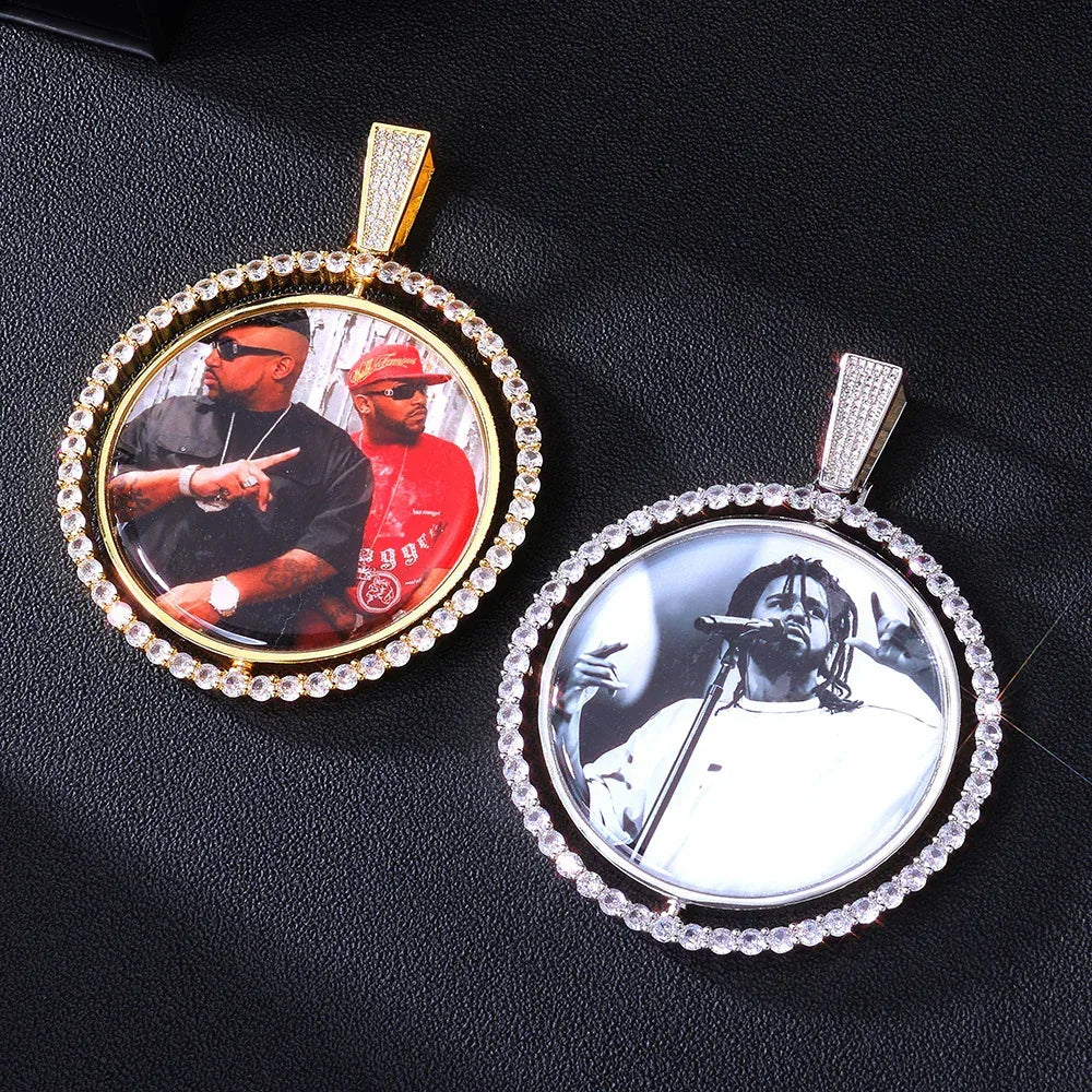 Photo Pendant Necklace Rotating Frame Zircon for Men | Caratix Jewelry - CaratixJewelry