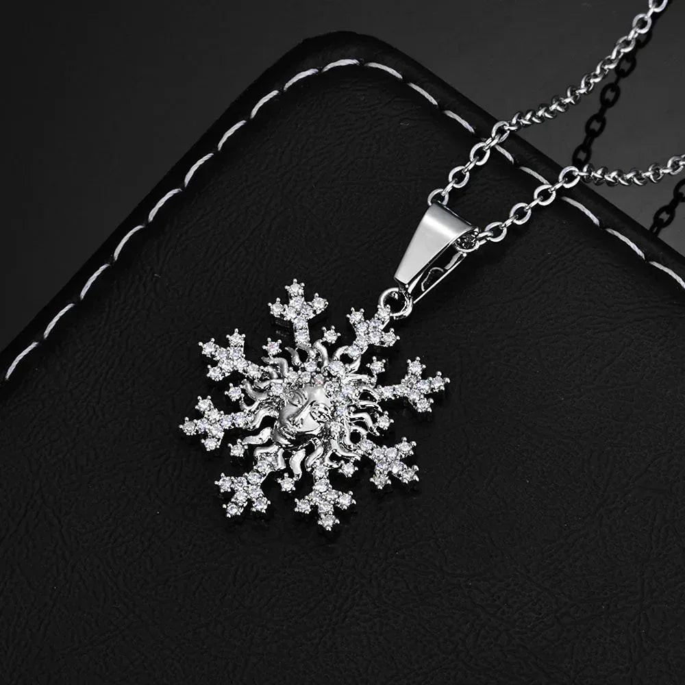 Custom Snowflake Portrait Pendant Necklace for Women | Trendy Hip Hop Jewelry – Caratix Jewelry - CaratixJewelry