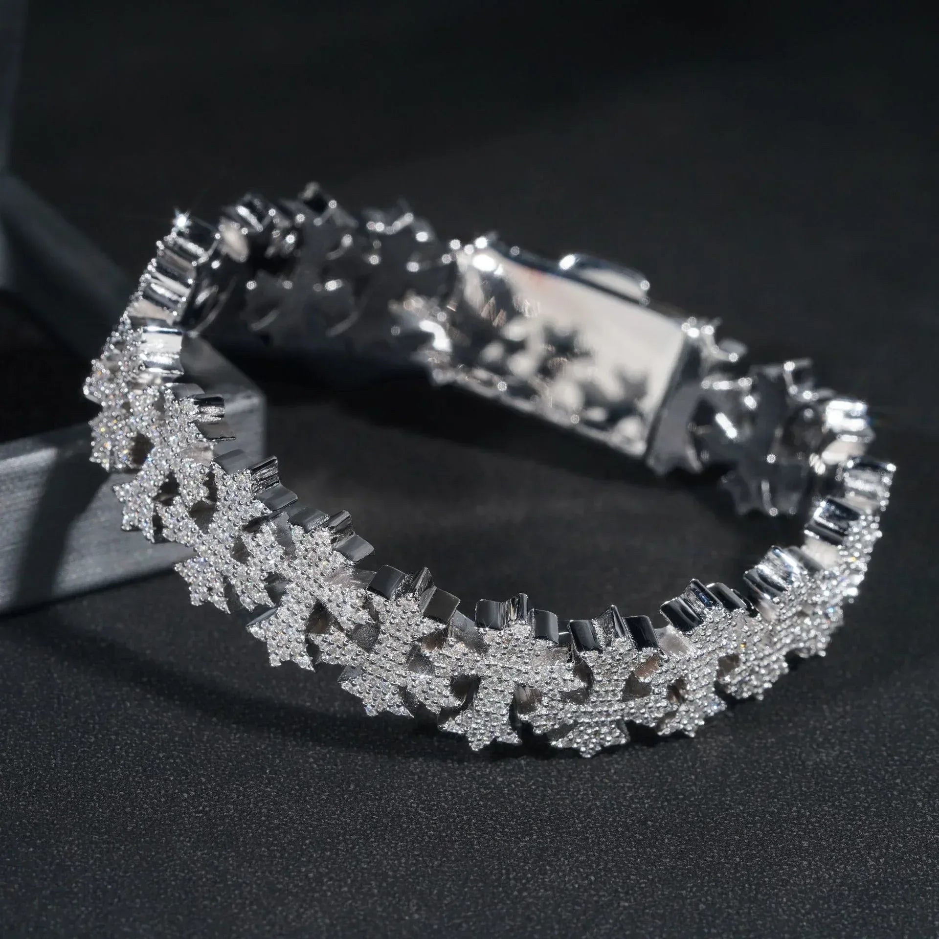 16mm D-Color Moissanite Cuban Link | S925 Silver Men’s Iced Out Chain - CaratixJewelry