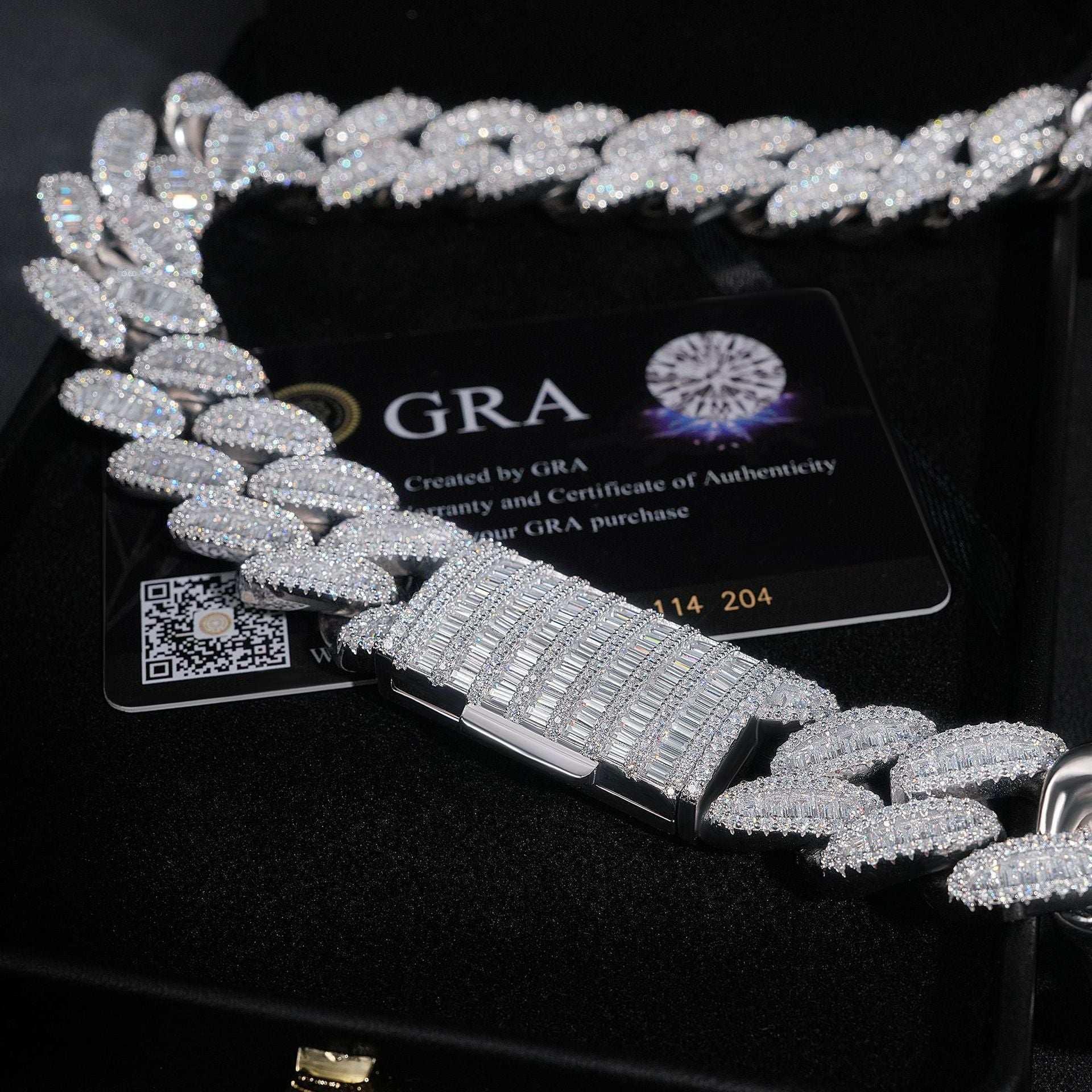 20mm D-Color Moissanite Oval Cuban Link | S925 Silver Men’s Iced Out Chain - CaratixJewelry