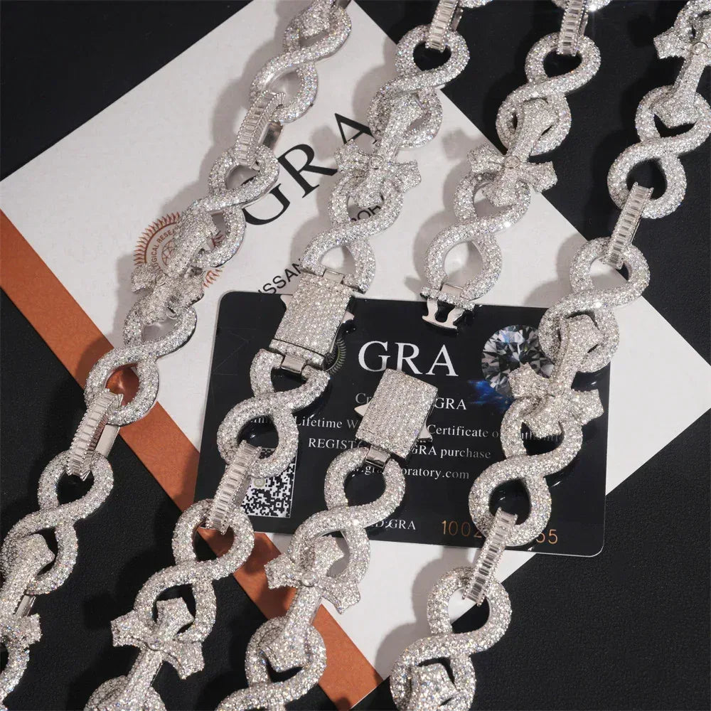 17mm Moissanite Cross Cuban Link Bracelet with Figure-8 Clasp – S925 Sterling Silver Iced-Out Hip Hop Streetwear Jewelry - CaratixJewelry