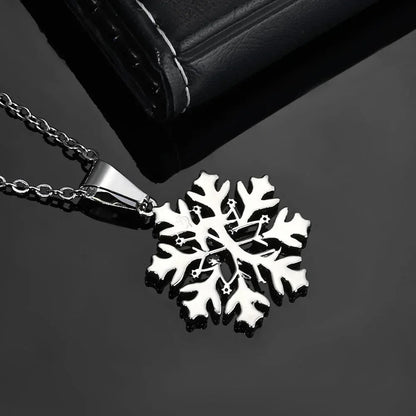 Snake Snowflake Pendant Necklace Zircon Hip Hop Jewelry | Caratix Jewelry - CaratixJewelry