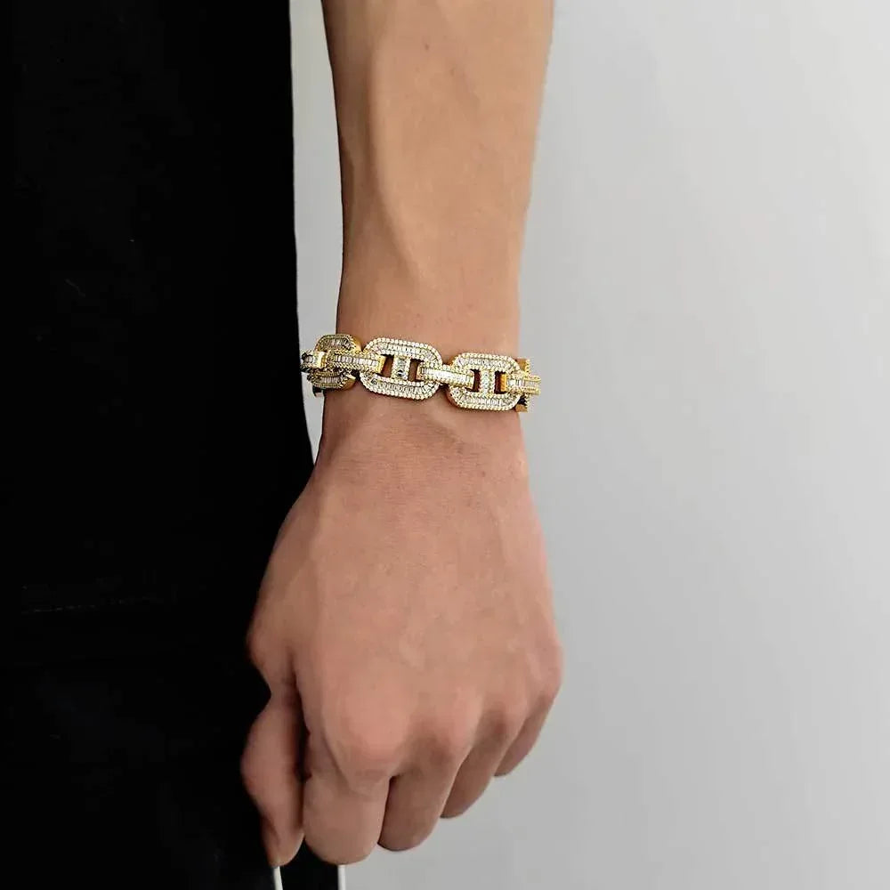 Iced-Out Pig Nose Cuban Link Bracelet with Zircon Hip Hop Jewelry - CaratixJewelry