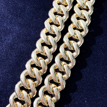 20mm Half Curved Step Cut Cuban Chain with Copper & Zircon - CaratixJewelry