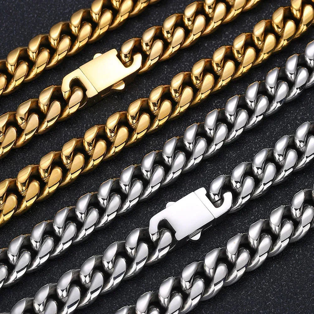 Polished Miami Cuban Chain Necklace with Flip Clasp Titanium Steel for Men | Caratix Jewelry - CaratixJewelry