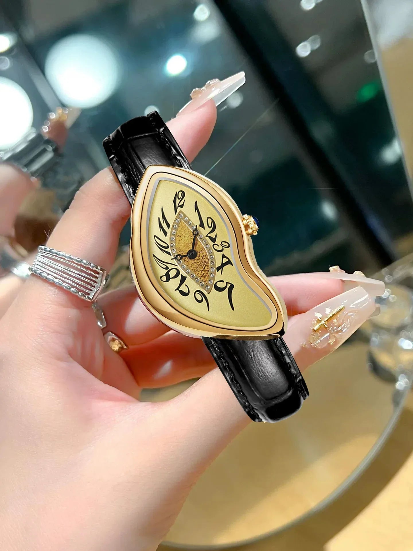 Luxury Alien-Inspired Twisted Men's Watch | Gothic Punk Y2K Iced Out Watch | Vintage Irregular Women's Niche Design | Quartz Punk Clock | Caratix - CaratixJewelry