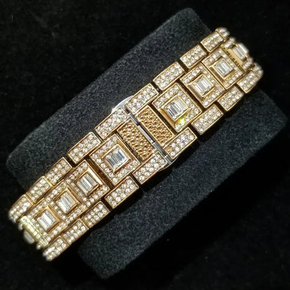 Luxury Day Date Iced Out Watch for Men | Hip Hop Rap Singer Wristwatch | West Coast Street Style Bling Jewelry Clock | Quartz Watch | Caratix - CaratixJewelry