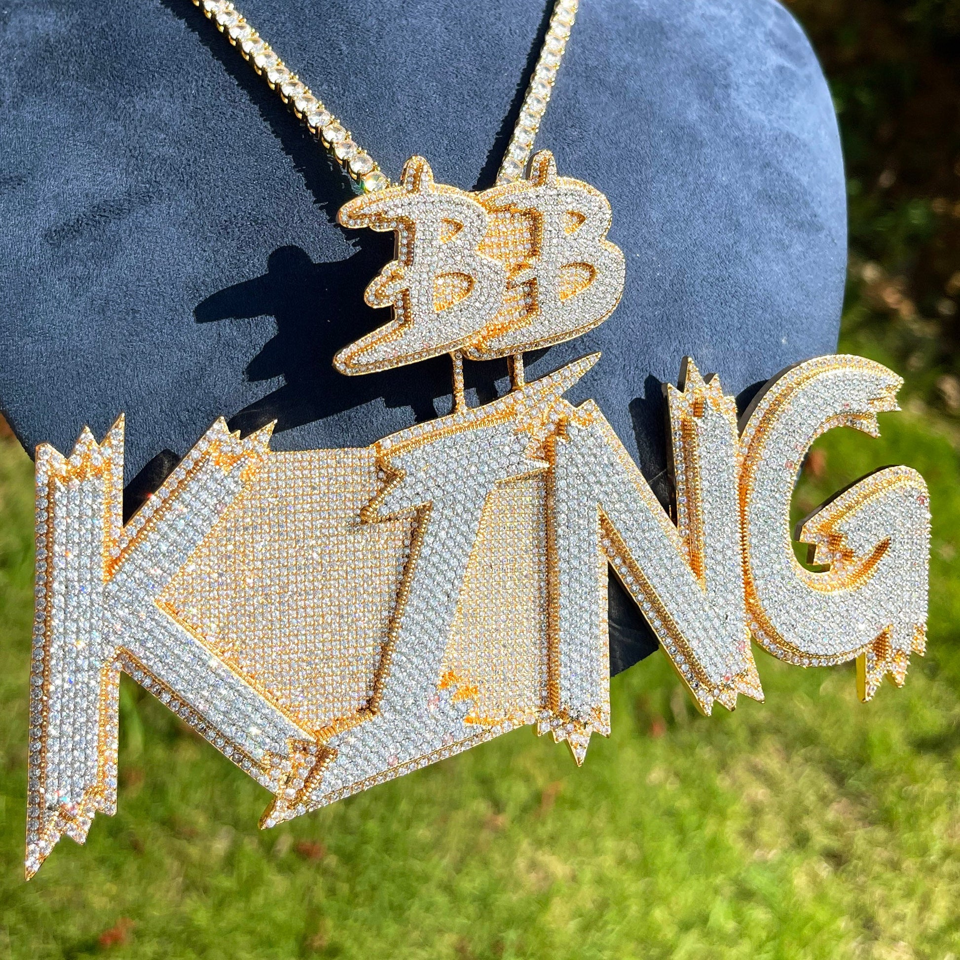 Customizable Bail Supreme Iced Out Personalized Custom Name Necklace Pendant 