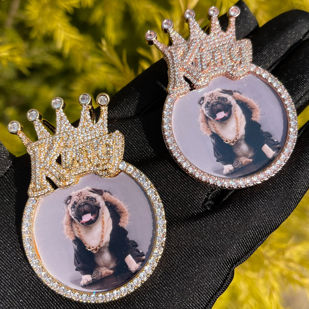 King Crown Bail Custom Photo Pendant Necklace – Iced Out Hip Hop Jewelry