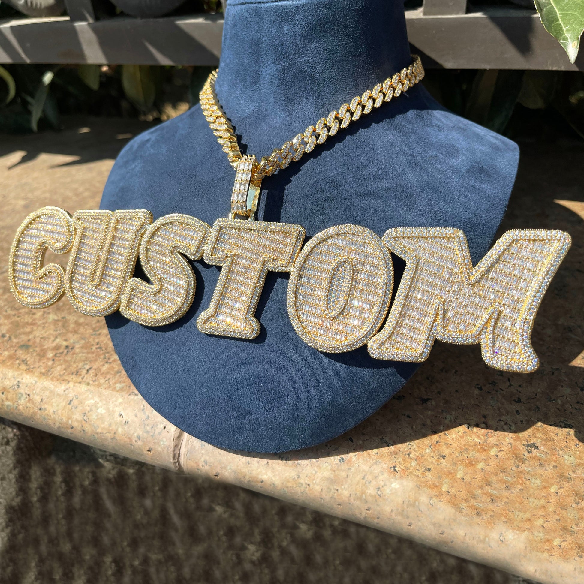 VVS Diamond Dance Iced Out Personalized Custom Name Necklace Pendant 