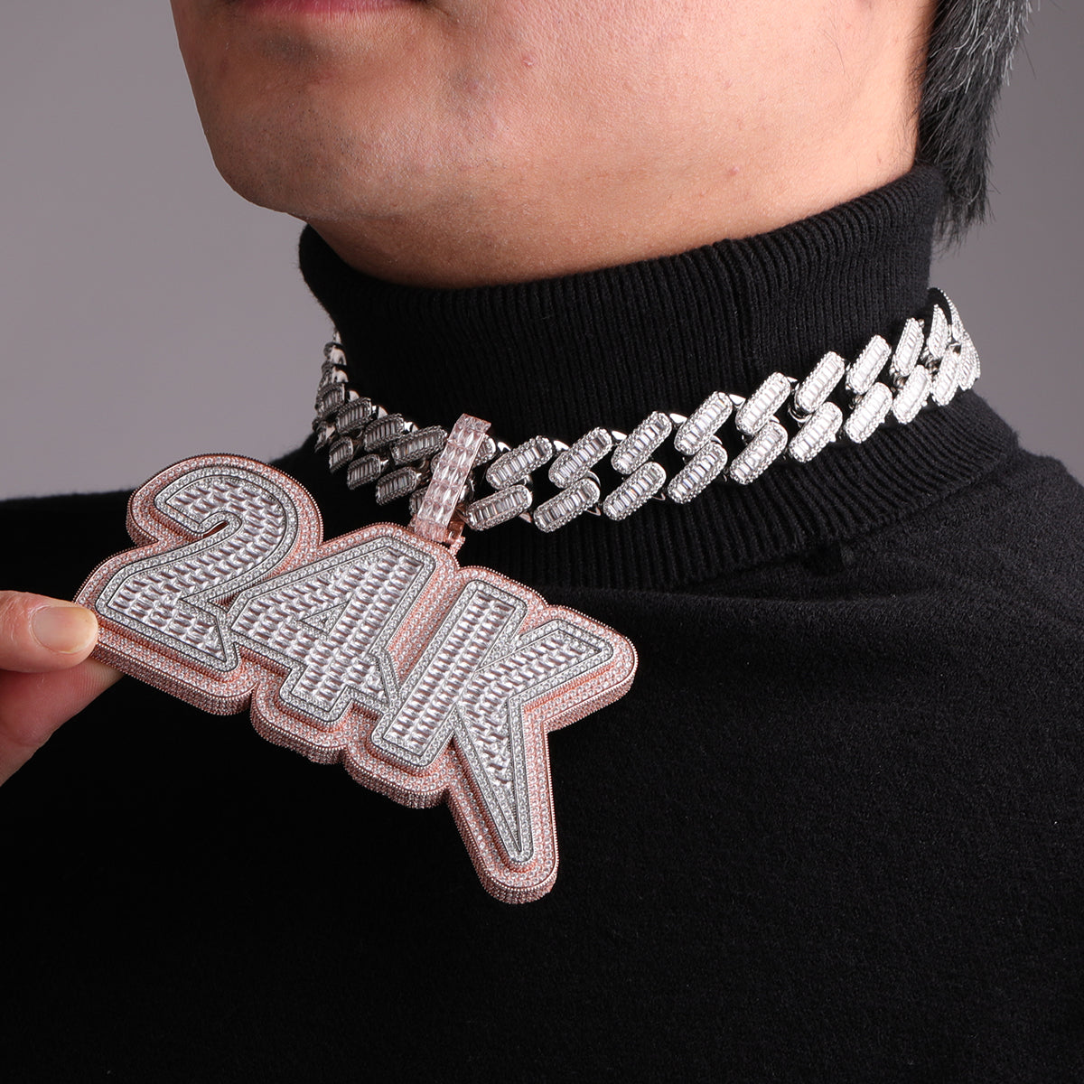 Collar con colgante personalizado con nombre personalizado y dos capas de diseño Lux