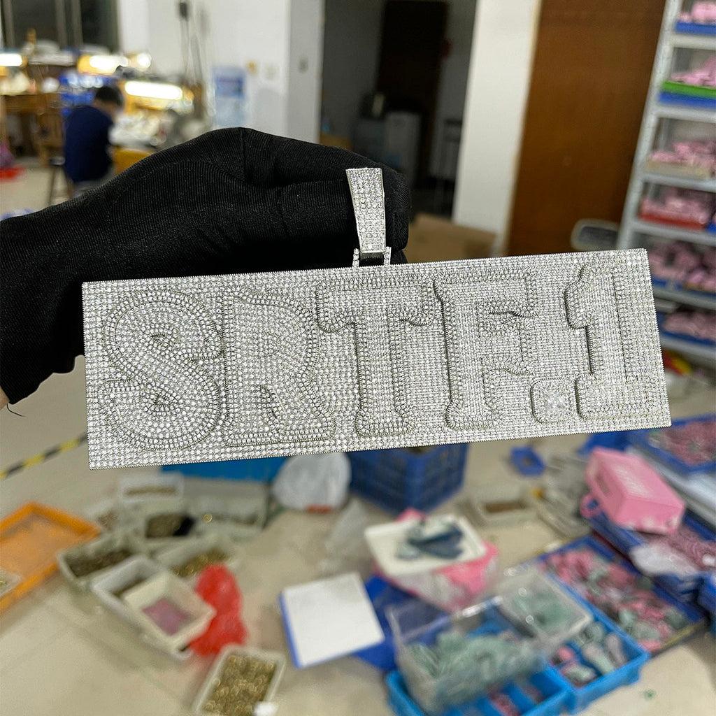 Plate Design VVS Shine Iced Out Personalized Custom Name Necklace Pendant