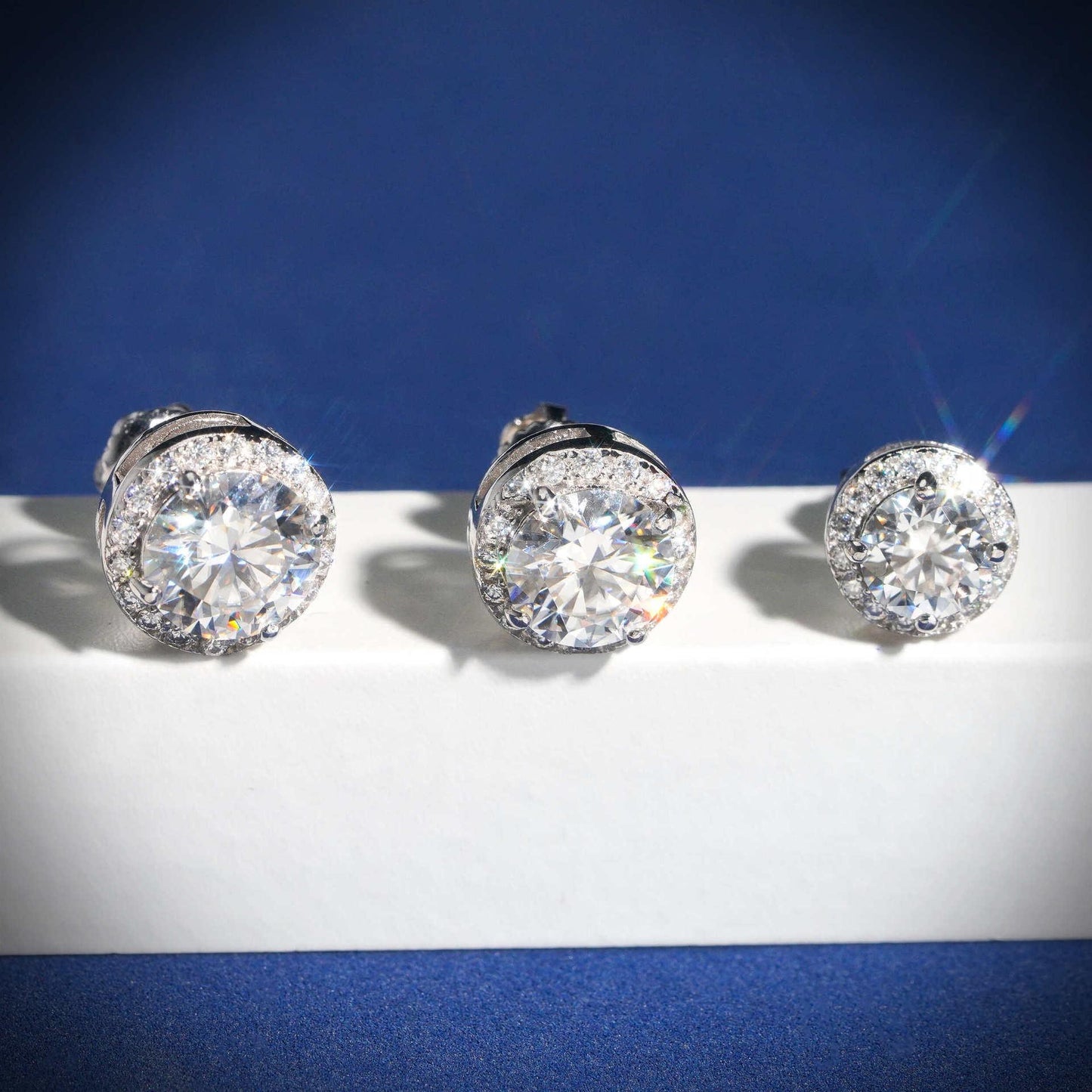 S925 Silver Round Bezel Moissanite Stud Earrings - CaratixJewelry