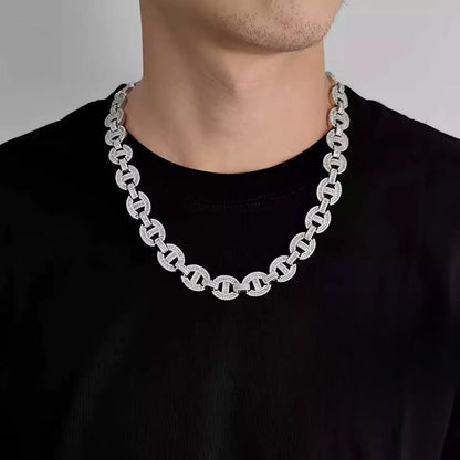 CARÁTIX Full Pave Pig Nose Chain Bracelet – Hip Hop Jewelry for Women & Men, Iced Out Statement Bangle