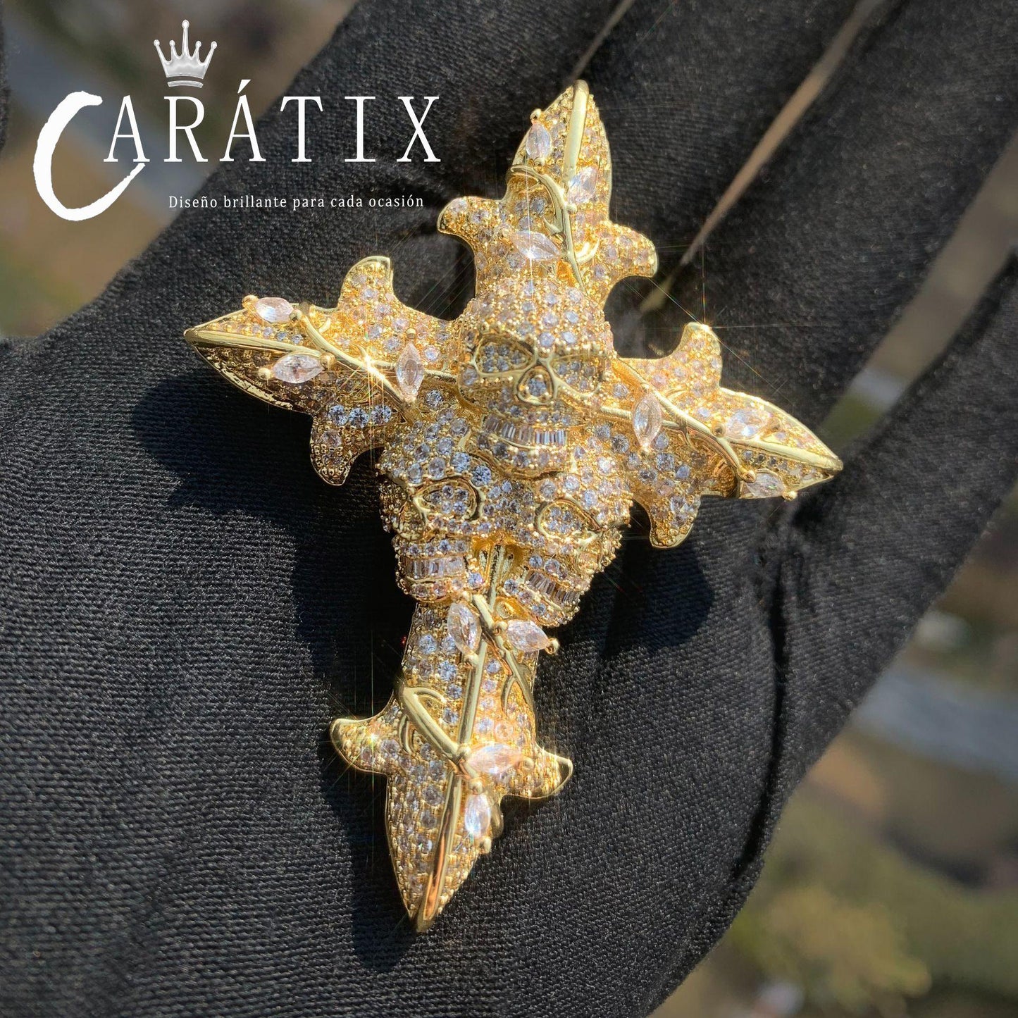 CARÁTIX Hip Hop Skull Cross Pendant Necklace – Iced Out CZ Jewelry for Men & Women