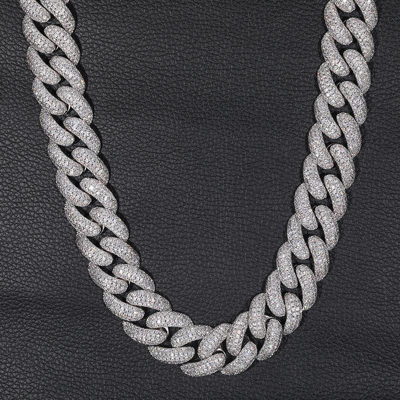 CARÁTIX 20mm Iced Out Cuban Miami Link Chain | CZ Bling Hip Hop Necklace for Men - CaratixJewelry