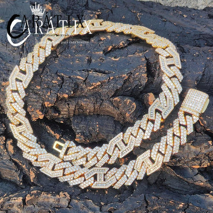 CARÁTIX Chunky Rhombus Cuban Link Chain Necklace – Micro Pave Iced Out Zircon Pig Nose Hip Hop Jewelry for Men & Women | Gift