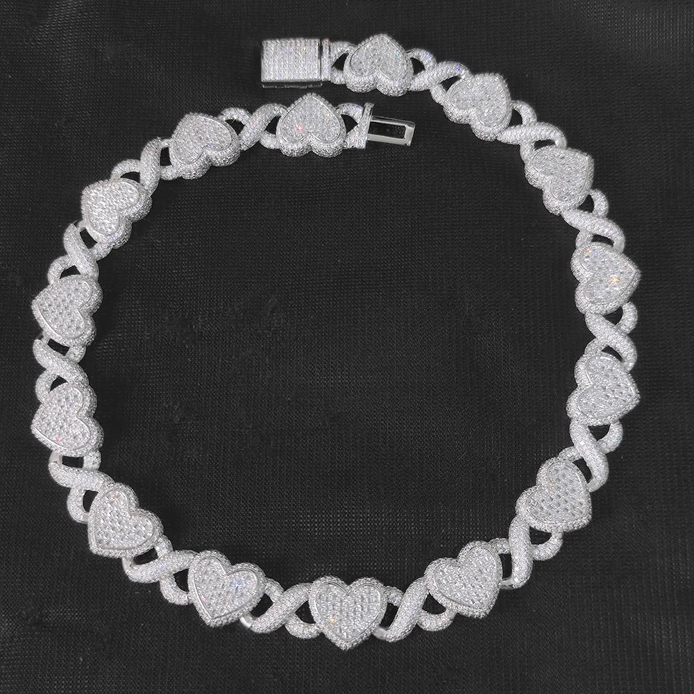 CARÁTIX 15MM Heart Choker Necklace – Custom Brass Cuban Link with Zirconia, Hip Hop Jewelry for Women & Men - CaratixJewelry