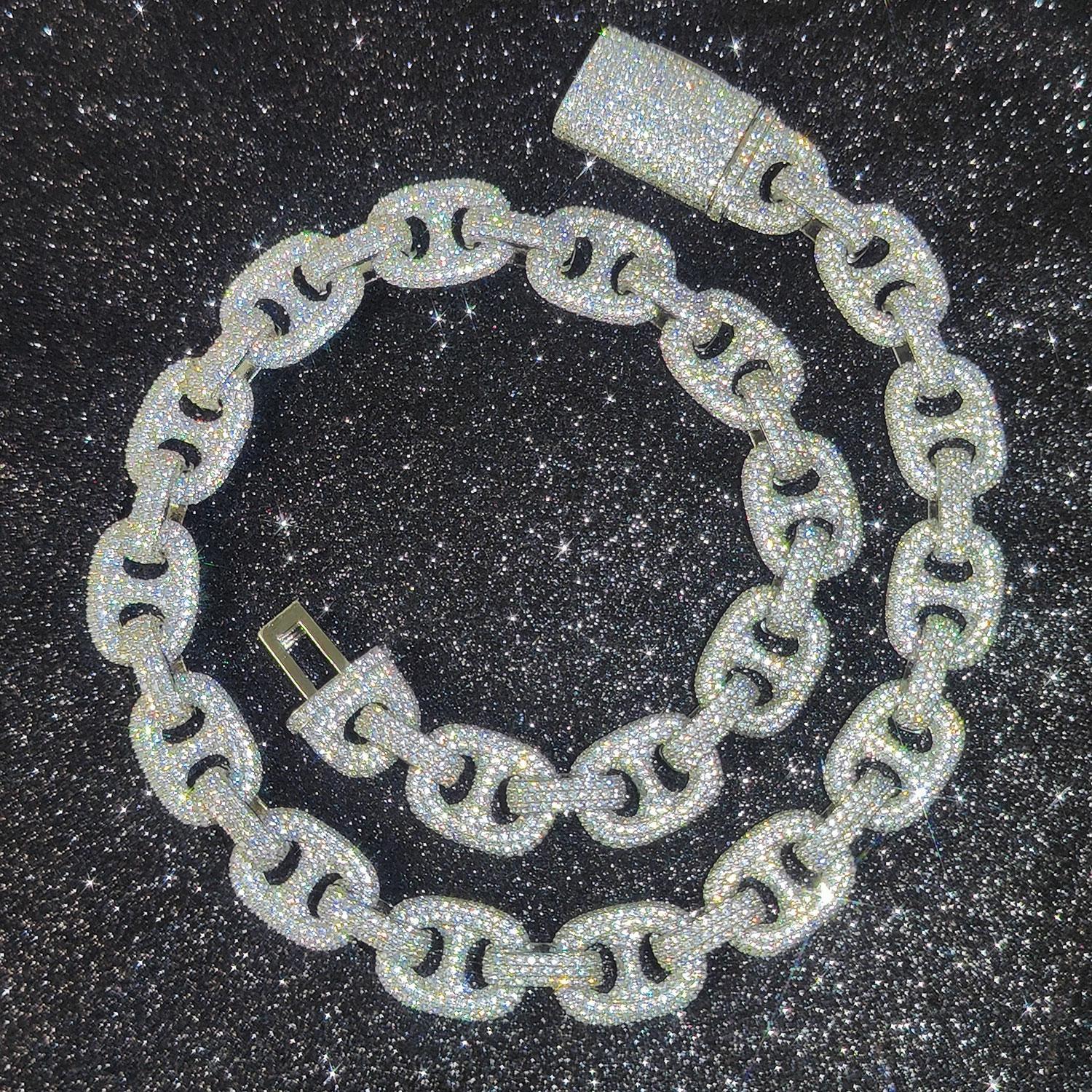 CARÁTIX – 15mm Pig Nose Cuban Link Chain Necklace | Iced Out CZ Bling Hip Hop Jewelry for Men & Women, Rapper Street Style - CaratixJewelry