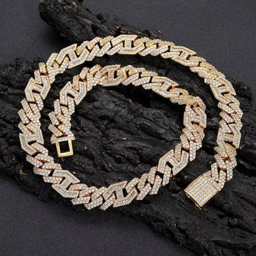 CARÁTIX 15MM Two-Tone Cuban Link Chain Necklace – Hip Hop Jewelry with Shiny Stones for Men & Women - CaratixJewelry
