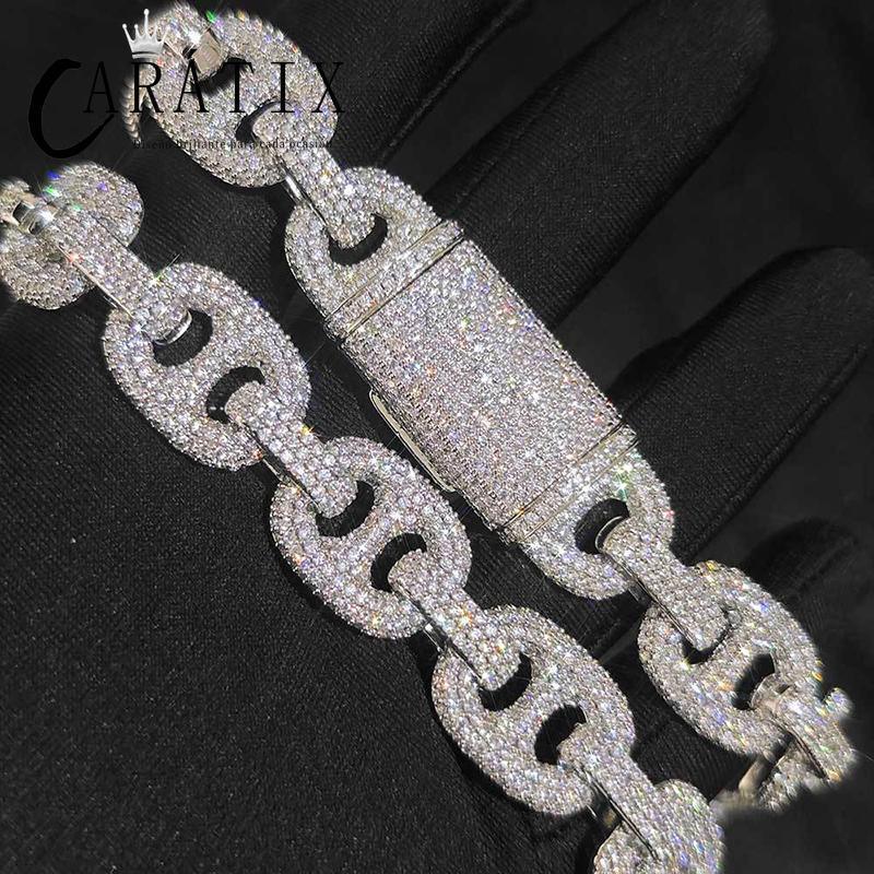 CARÁTIX – 16mm Wide Pig Nose Coffee Beans Link Chain Bracelet | 5A+ CZ Bling Iced Hip Hop Jewelry for Men - CaratixJewelry