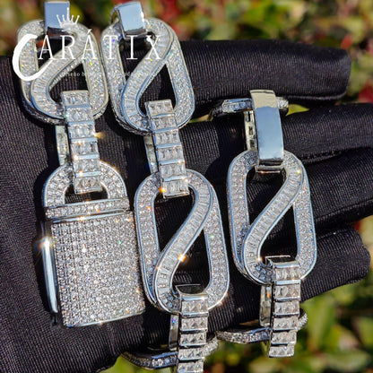 CARÁTIX 18mm / 20mm T Square Cuban Link Chain Necklace – Iced Out Hip Hop Jewelry for Men | Trendy Rapper Bracelet Style - CaratixJewelry