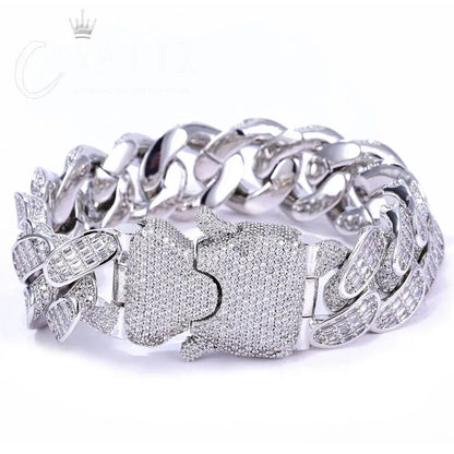 CARÁTIX 18mm Cuban Link Chain Necklace – Micro Pave Rectangular CZ Iced Out Hip Hop Jewelry for Men | Spring Buckle Design - CaratixJewelry