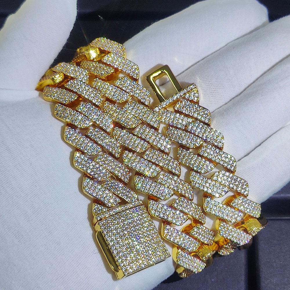 CARÁTIX – 20mm 3-Row Cuban Link Chain Necklace - CaratixJewelry