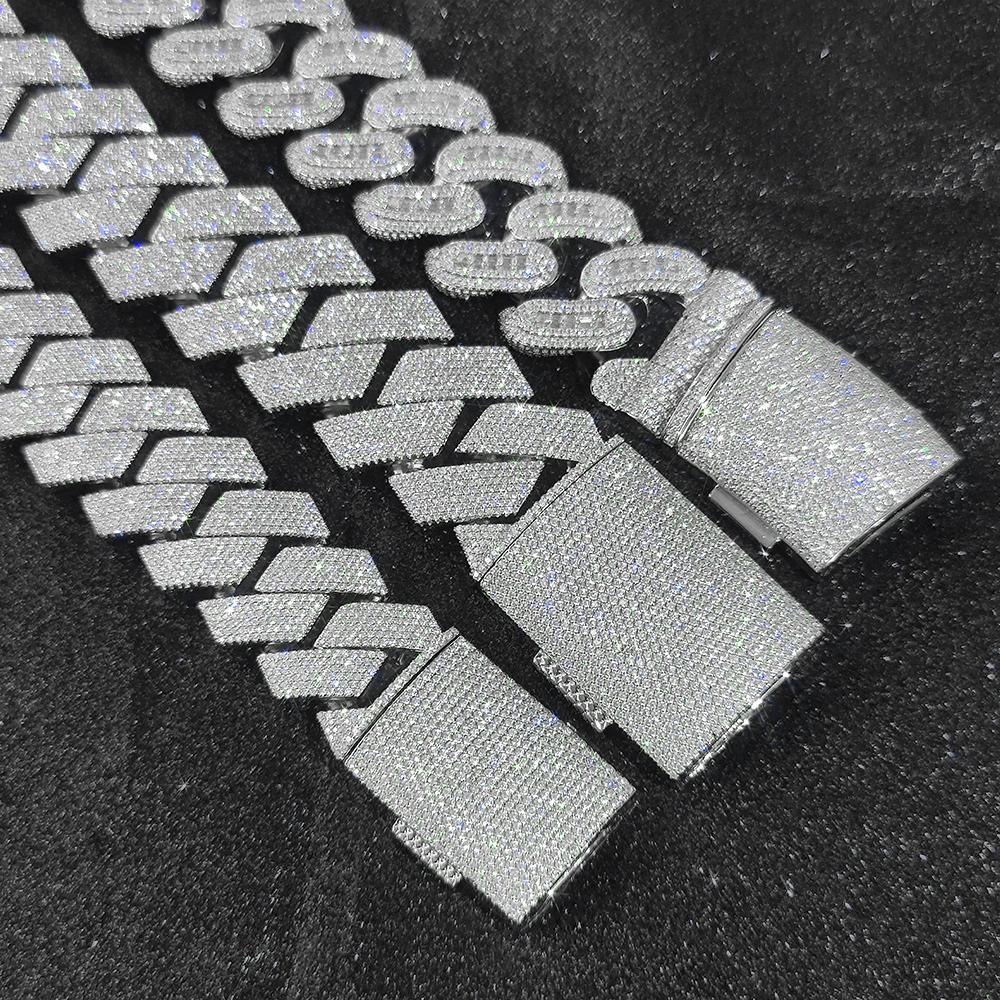 CARÁTIX 29mm Rectangle CZ Cuban Chain - CaratixJewelry