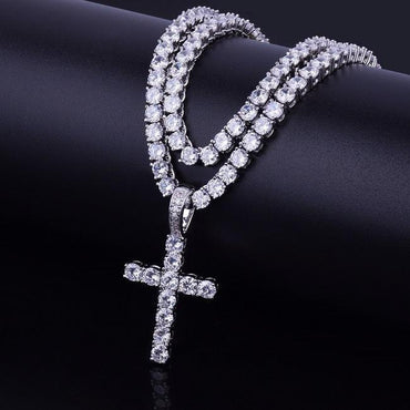 CARÁTIX Bubble Letter Cross Pendant Necklace - CaratixJewelry