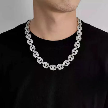 CARÁTIX Full Pave Pig Nose Chain Bracelet – Hip Hop Jewelry for Women & Men, Iced Out Statement Bangle - CaratixJewelry